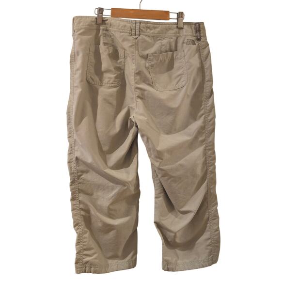 The North Face Hiking Trail Capris Deep Front Pockets Beige Womens Size 8 - Picture 5 of 10